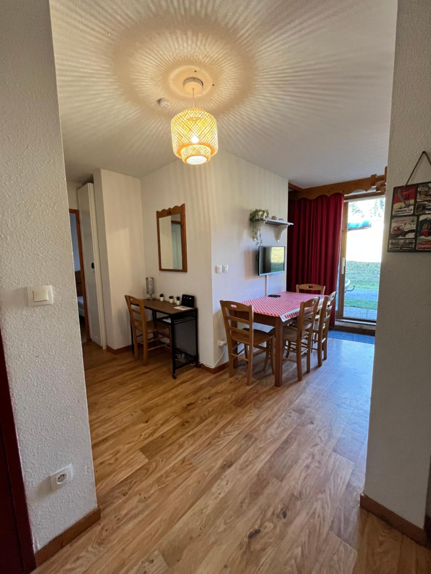 Charmant Appartement Confortable Pour 6 Personnes 40M2 Pied Pistes, Piscine, Wifi, Parking Chamrousse Bagian luar foto